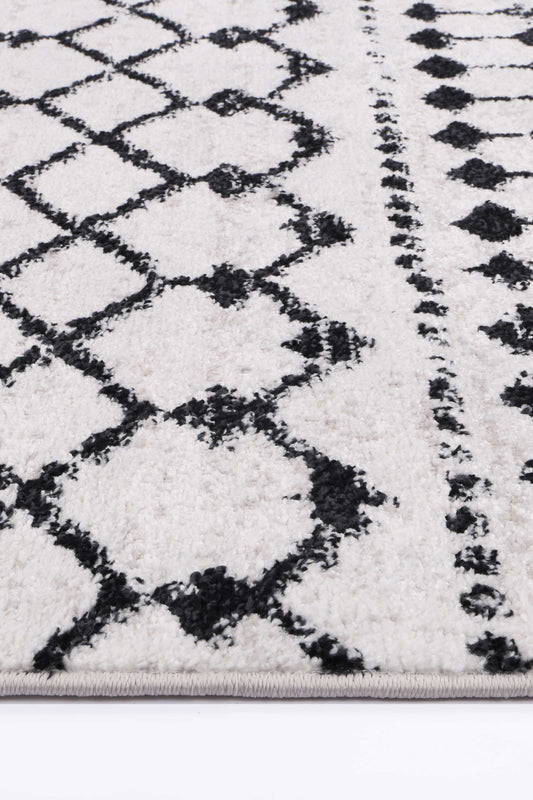 Bergen Repeats Black and White Rug