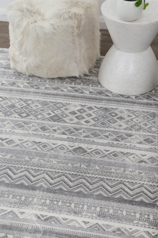 Four Seasons Casa Medina Transitional Rug